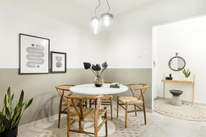 Serene 1 BR Apartment in Koukaki by UPSTREET - image 11