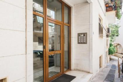 Tranquil Studio in Pangrati by UPSTREET - image 17