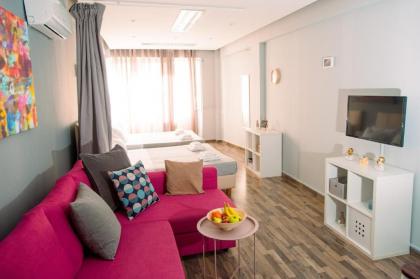 Ermou Downtown Studios by Hospitality Box - image 13