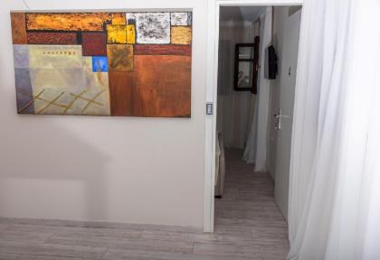 Theasis Athens - image 3