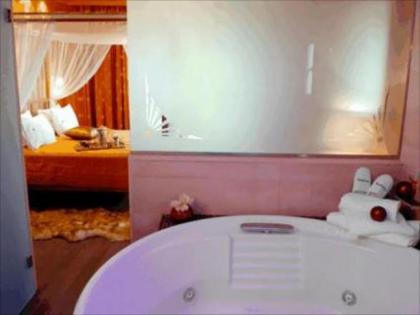 Olympic Fashion Hotels - image 2