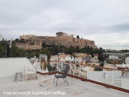Window to...Acropolis! - image 2