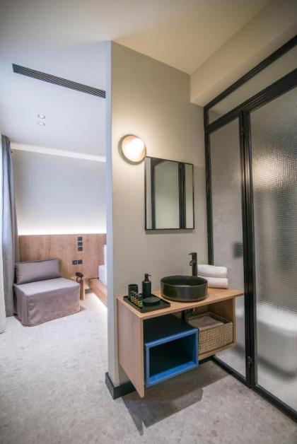 Metis Urbane Living Spaces - image 17