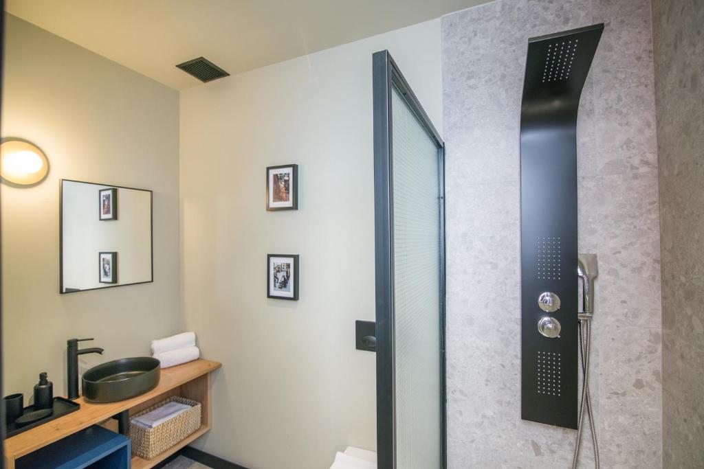 Metis Urbane Living Spaces - image 5