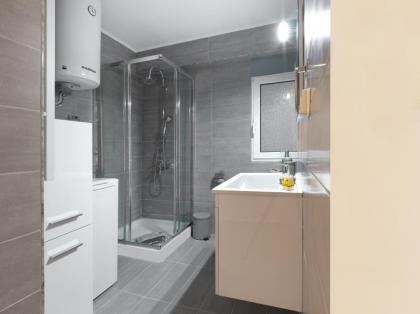 2 bedroom aprtmnt next to Hilton and all hospitals - image 18