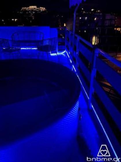 B.1 LUXURY SUITE PRIVAT JACUZZI ACROPOLIS VIEW
