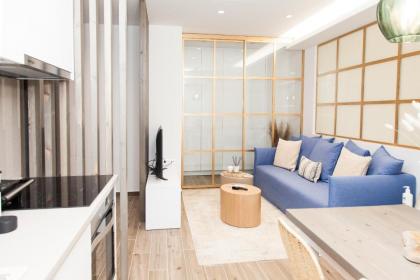 Full-renovated adorable apartment in Athens - image 8