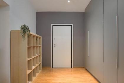 Athenian Stylish Living - image 15