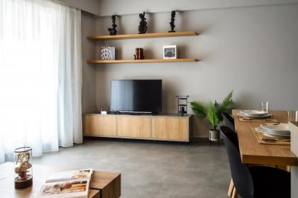 IVY Apartments in The Heart of Athens - image 2