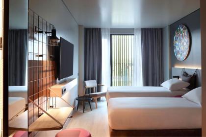 Moxy Athens City - image 19