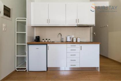 Anivia Apartments Airport by Airstay - image 16