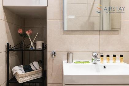 Anivia Apartments Airport by Airstay - image 18