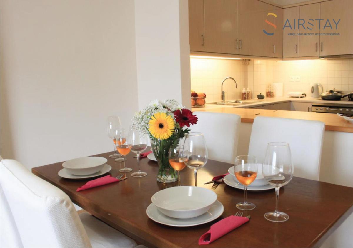 Anivia Apartments Airport by Airstay - image 6