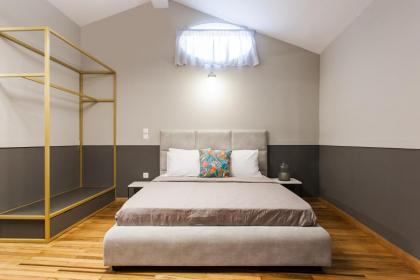 Step One | Luxury Suites right in the heart of Acropolis next to metro station - image 11
