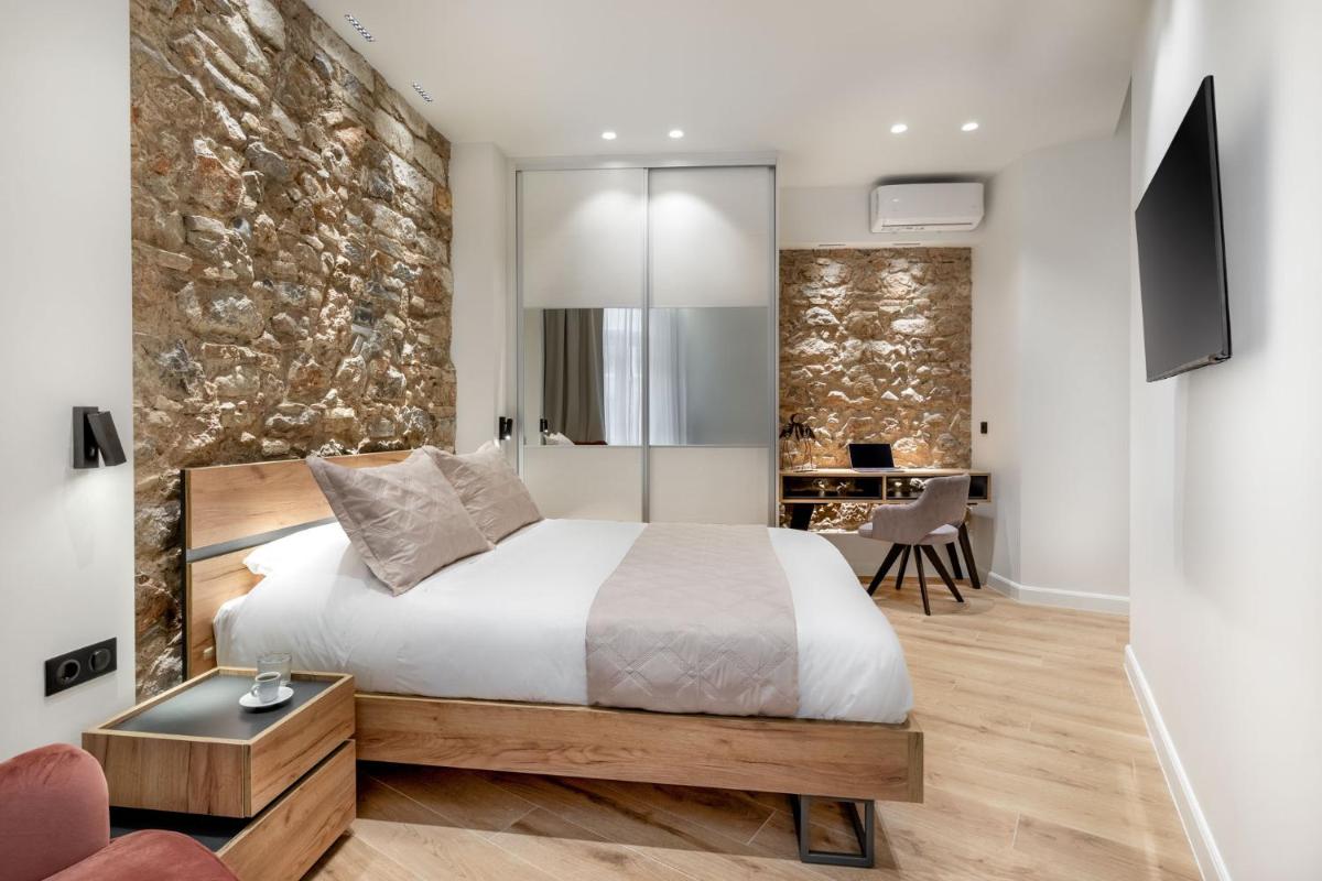 J&A Luxury Residence - image 2