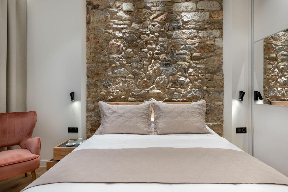 J&A Luxury Residence - image 5