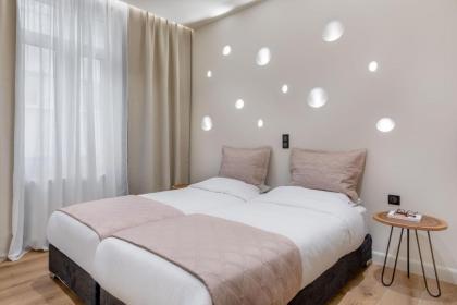 J&A Luxury Residence - image 6