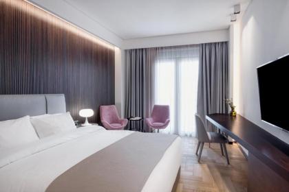 Brand New Executive Apartment in Kolonaki Square