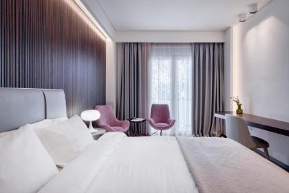 Brand New Executive Apartment in Kolonaki Square - image 16