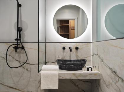 Athens City View Urban Suites - image 15