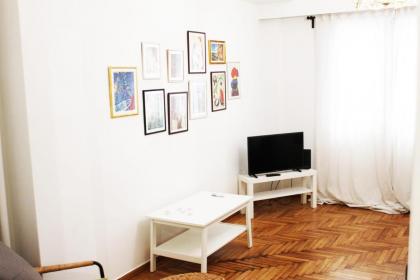 Warm & cozy apartment in the center of Athens - image 3