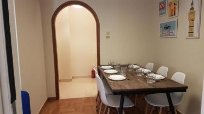 Begonia-Athens Center 6 BD 25 BATH - image 11