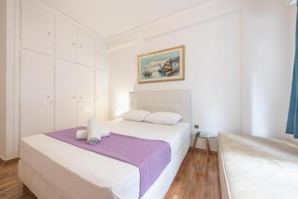 Victoria Majestic Suites Apartments - image 13