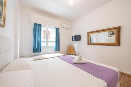 Victoria Majestic Suites Apartments - image 14