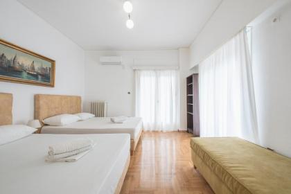 Victoria Majestic Suites Apartments - image 3