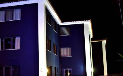 CHROMA Lodge Pikermi