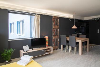 CHROMA Lodge Pikermi - image 15