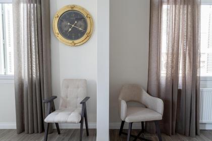 Plaka's Privileged Accommodation - image 10
