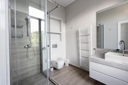 Plaka's Privileged Accommodation - image 6