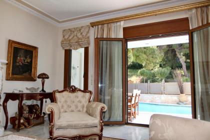 Villa Ariadne - image 15