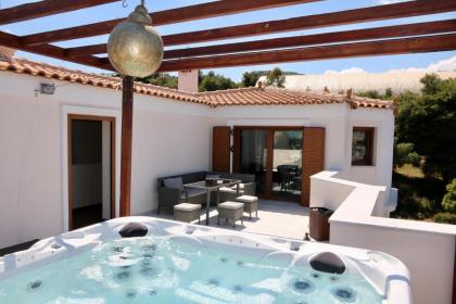 Villa Ariadne - image 17