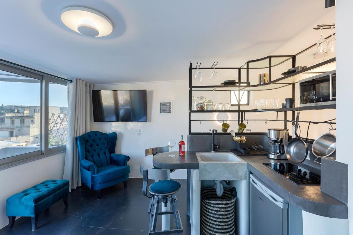 Athenian Lofts - image 2