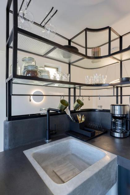 Athenian Lofts - image 5