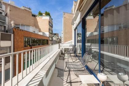 Olala Syntagma Apartments - image 13