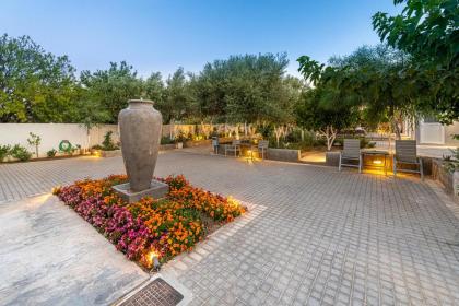 Comfort Stay Airport Boutique Hotel - FREE shuttle from the airport - image 14