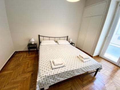 Victoria Studio Downtown Athens - image 12