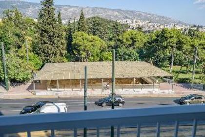 Lush Sapphire apt. in the heart of Athens! - image 12