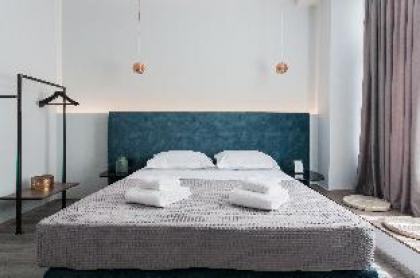 Enattica Monastiraki Living
