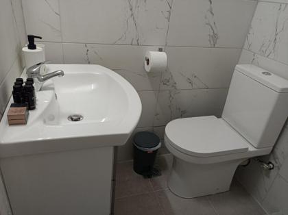 Apartment Dipla - image 10