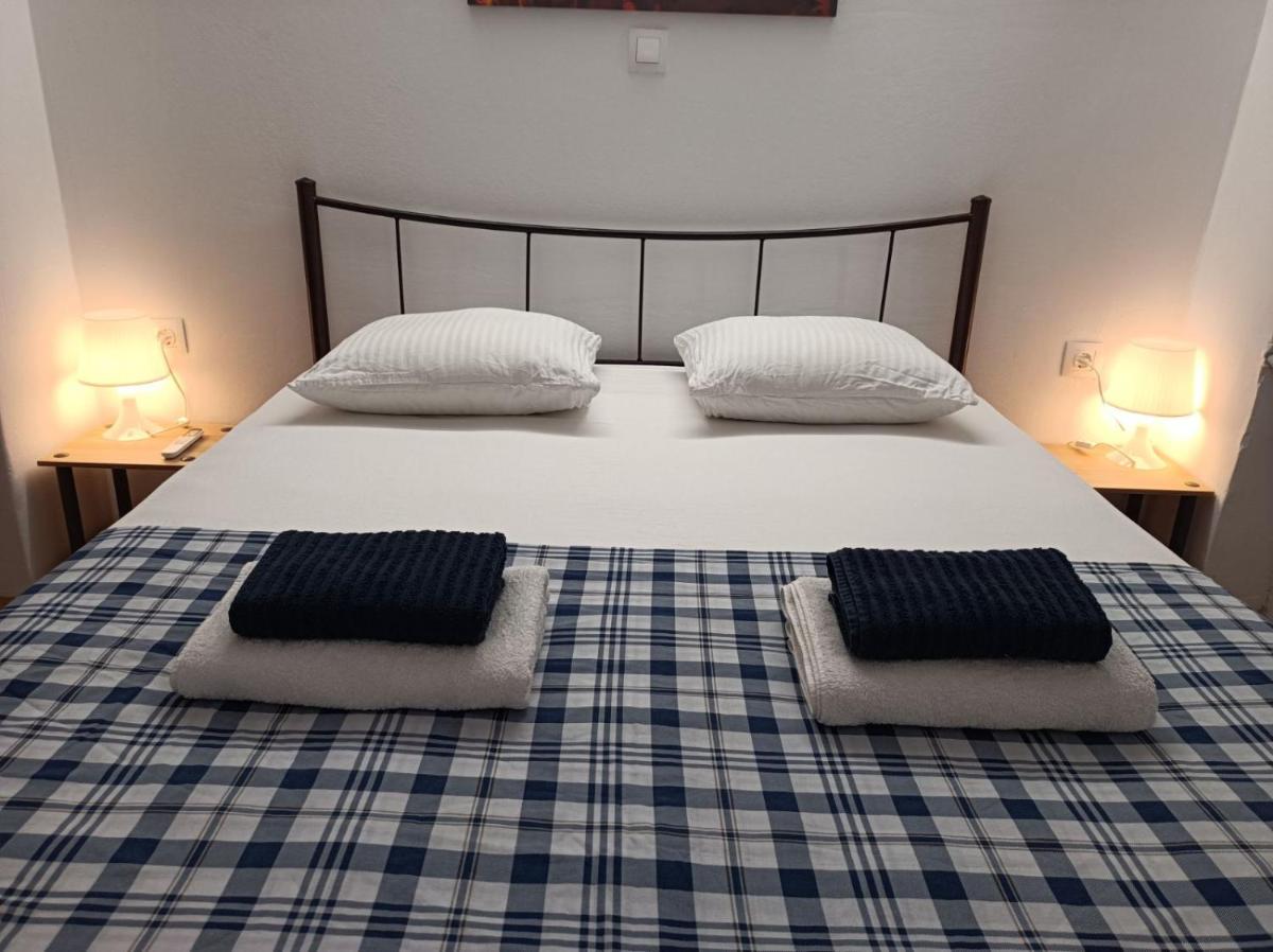 Apartment Dipla - image 5