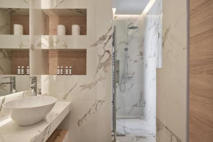Charitos Heights Boutique Apt II Kolonaki - image 19