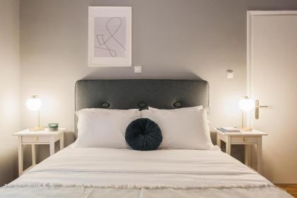 Stunning 2BR Apartment in Lycabettus by UPSTREET - image 13