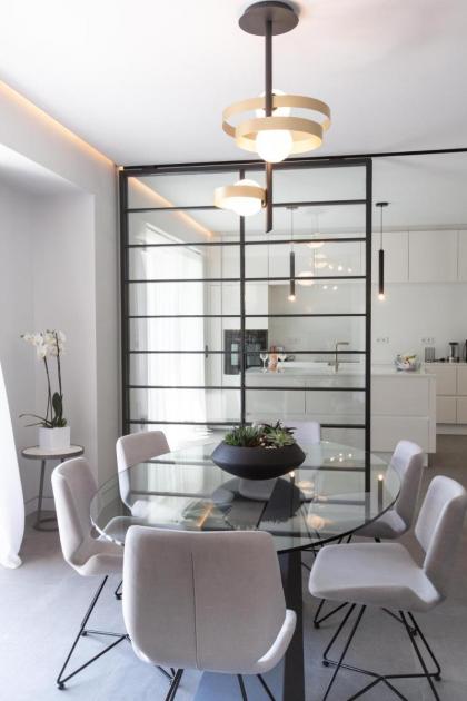 Elegant Apartment in Kolonaki - image 3
