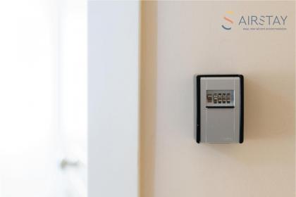Elise Apartment Airport by Airstay - image 10