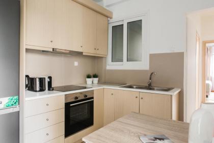 Groovy 2BR Apartment in Koukaki by UPSTREET - image 13