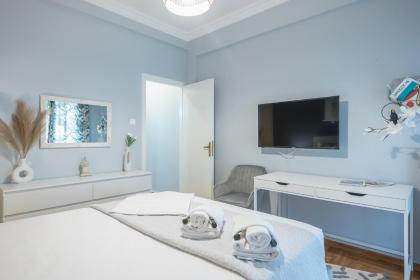 Urban City Apartment by CloudKeys - image 20